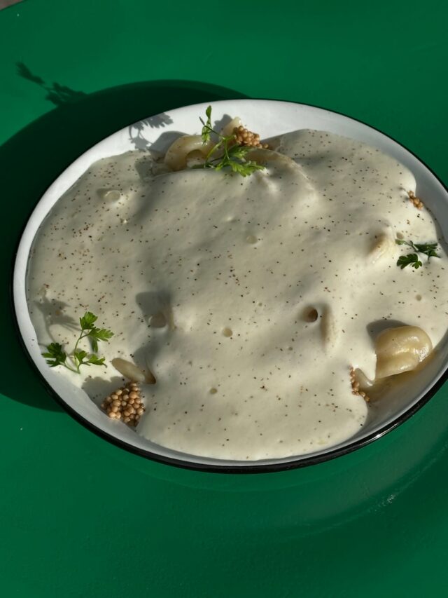 En attendant l’ouverture, un peu de bonheur dans votre feed 🤤

#fellowsrestaurant #vegan #vegetarian #pasta #fromage