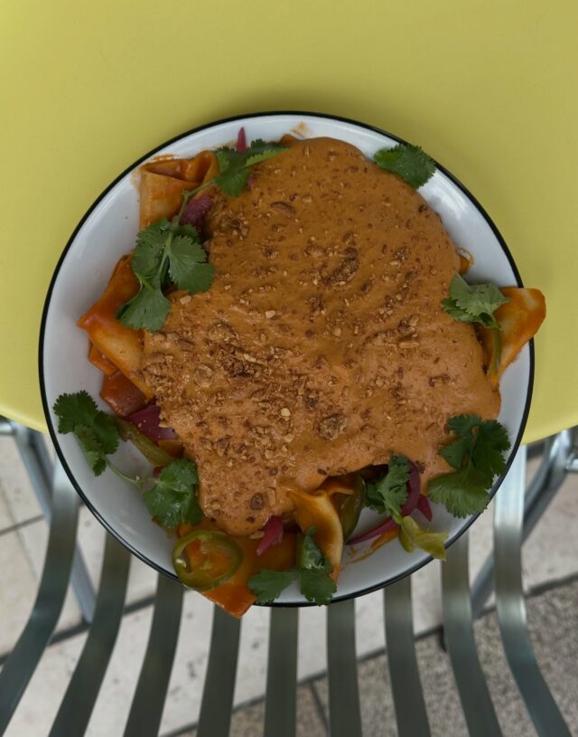 T’as déjà goûté des pasta mafé ? 🤤

#fellowsrestaurant #pasta #mafe #vegetarianfood