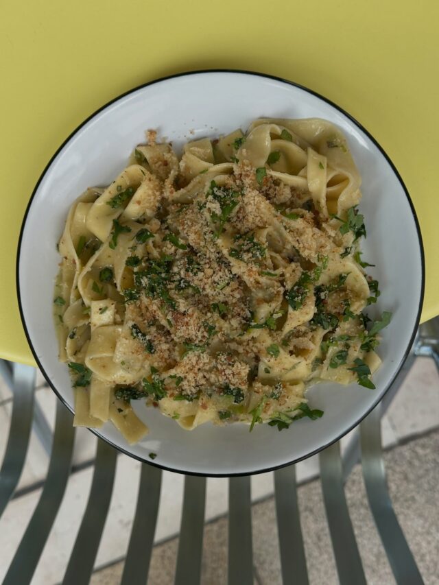 La alio e olio sous toute ses formes 🔥 #foodlover #veganfoodie #frenchcuisine #parisrestaurant #homemadepasta