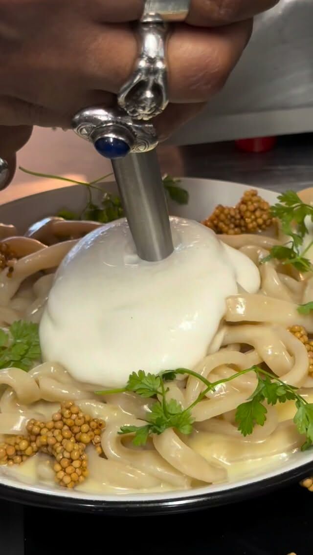 T’as besoin de quoi de plus ??? 🤤🤤 

#fellowsrestaurant #parisfood #foodlovers #frenchcuisine #gastronomie