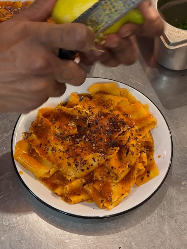 La queen de retour chez Fellows 🥰

#fellowsrestaurant #vegan #vegetarian #veggie #restaurantparis